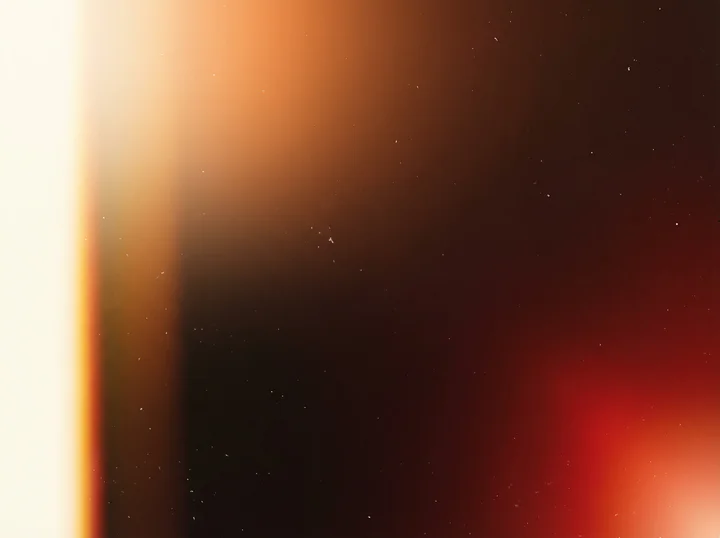 59 Warm Orange Light Leak